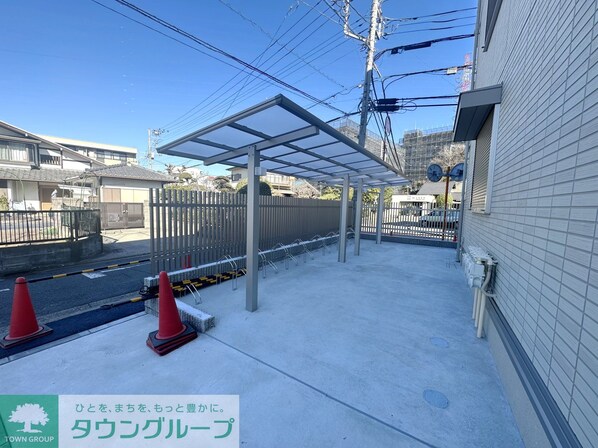 アベニール大倉山の物件内観写真